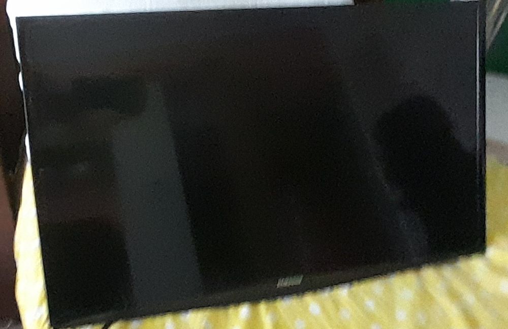 Vand TELEVIZOR Samsung