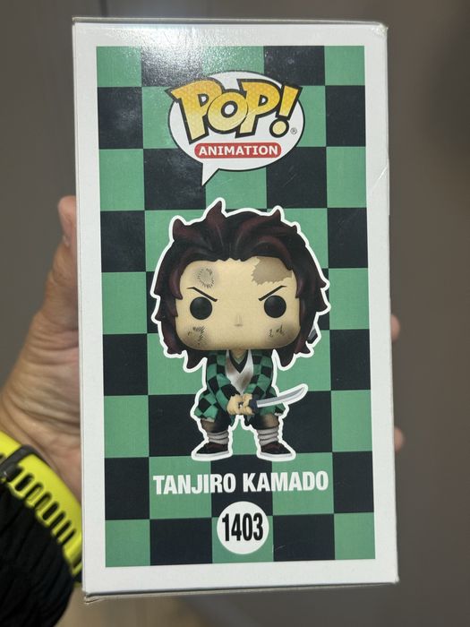 Продам Funko pop Tanjiro Kamado 1403