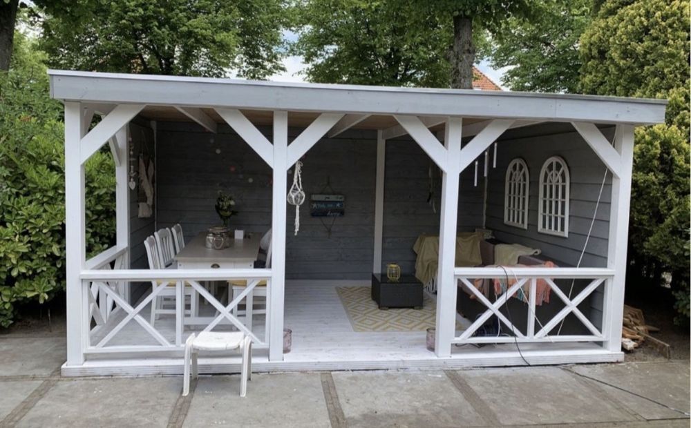 Foișoare moderne din lemn