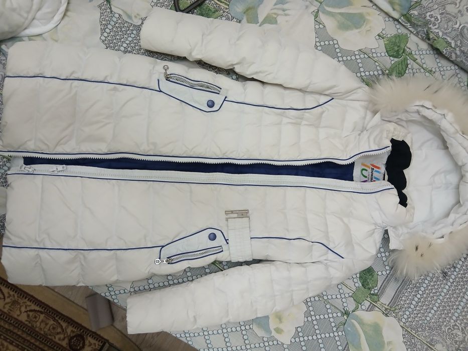 Куртка зимняя на девочку