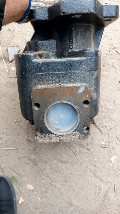 Запчасти нови находится рудном