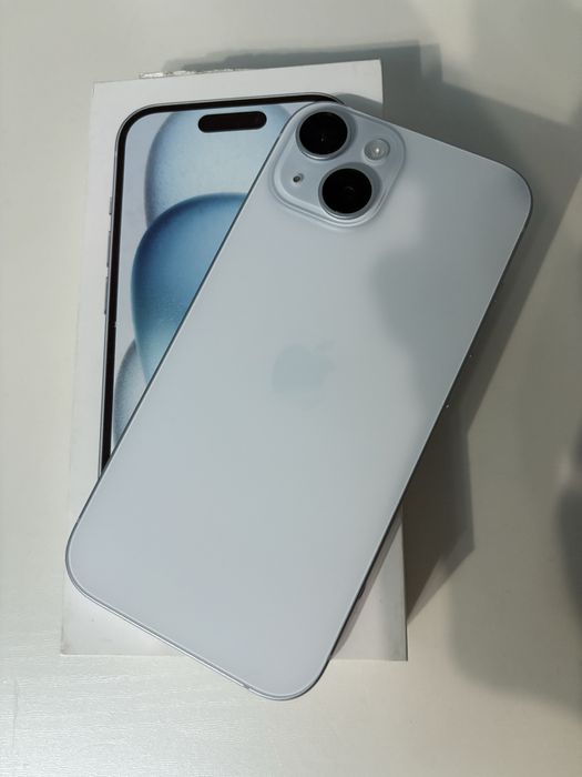 Продам айфон 15