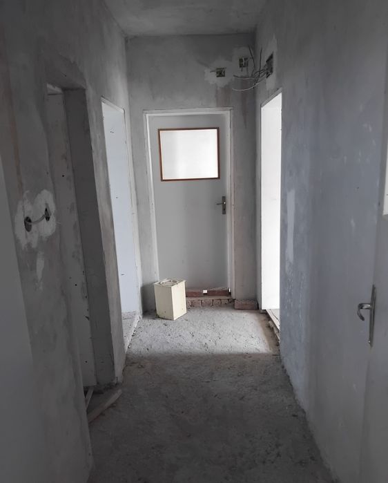 Продава къща в с.Коркина общ.Бобов дол