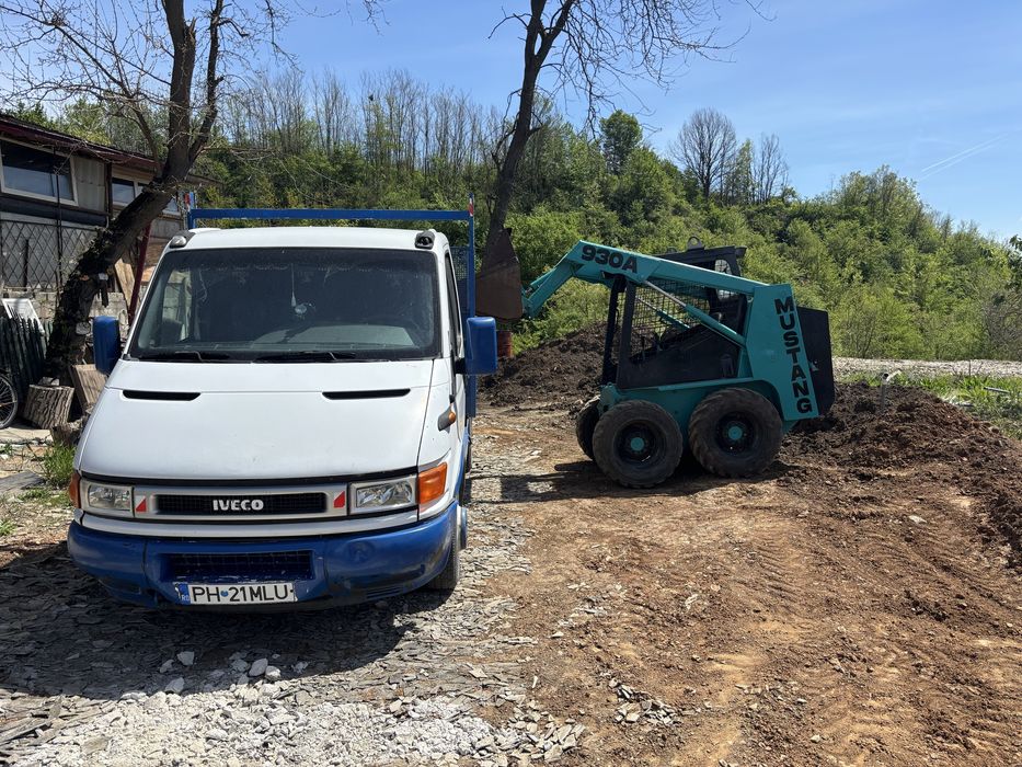Ridic moloz. Aduc Nisip, Piatra, Pamant Negru. Execut lucracri cu miniincarcator !
