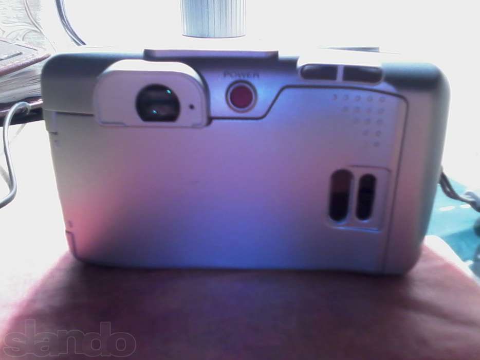 Пленочный фотоапарат.