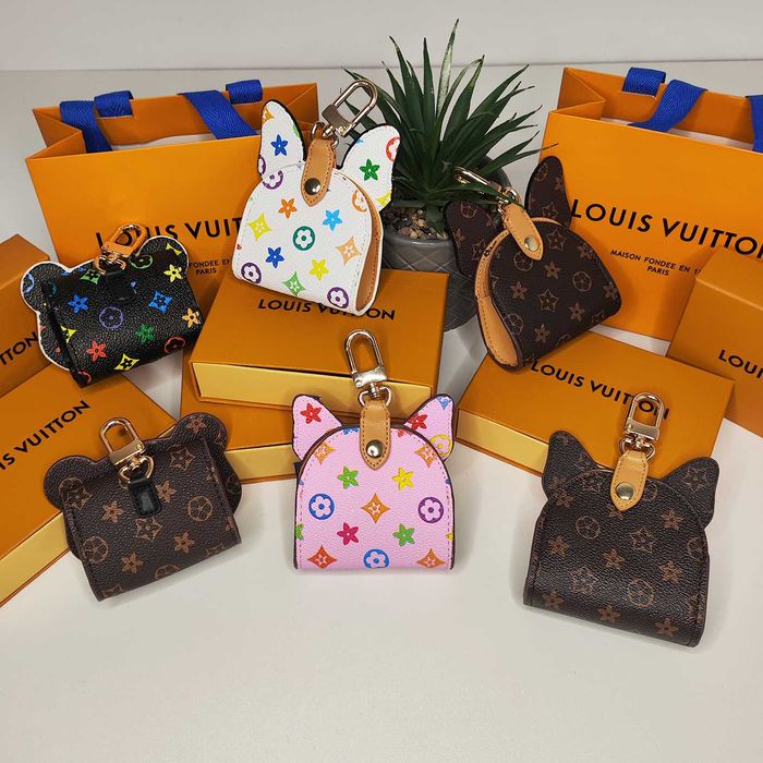 Louis Vuitton Ключодържател - (LV Keychain)