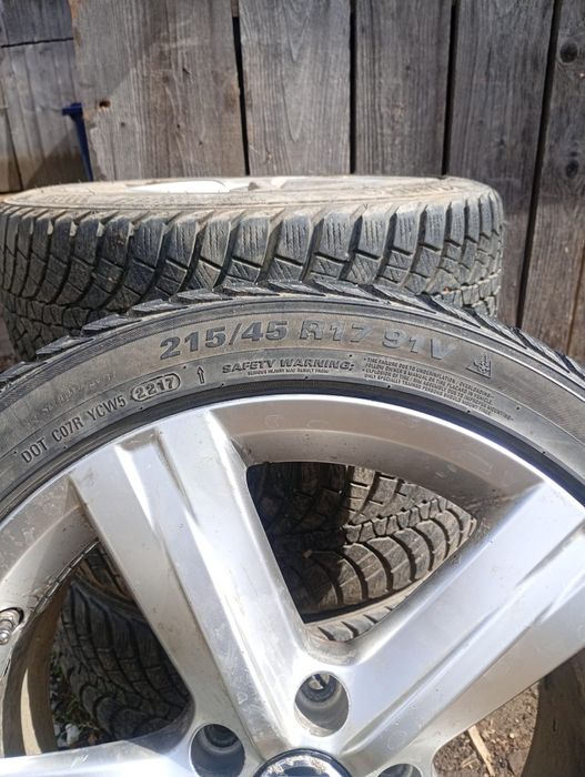 Vând set jante + cauciucuri