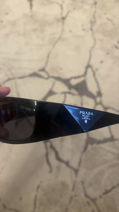 Ochelari de soare prada