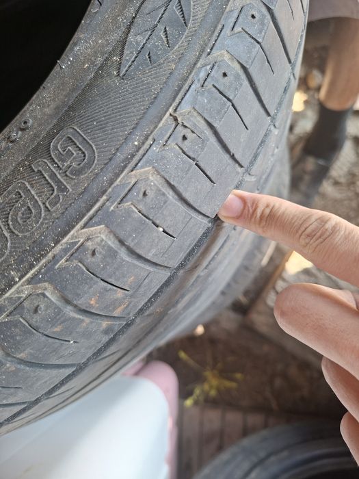 Продаётся бу летние шины