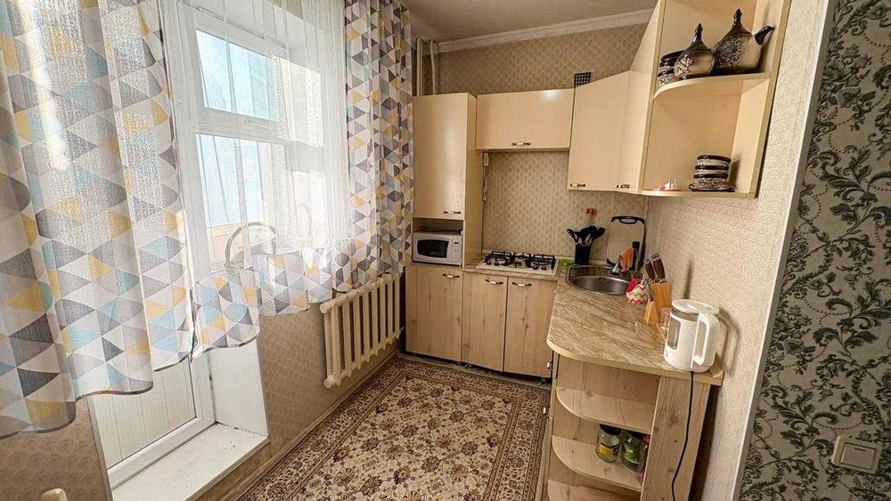 Продам 1к квартиру Рустам Империя.