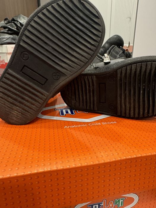 Детские уги сапоги