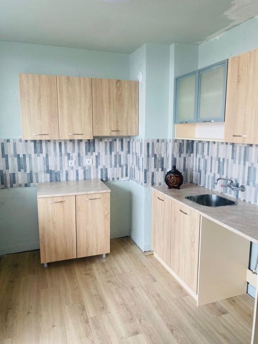 Дава се под наем Двустаен апартамент в София, Зона Б-19 - 85 кв.м за 534.99 € - Снимка #2