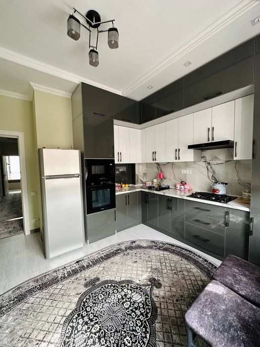 Новостройка,новая квартира, с мебел техникой (для иностранцев)