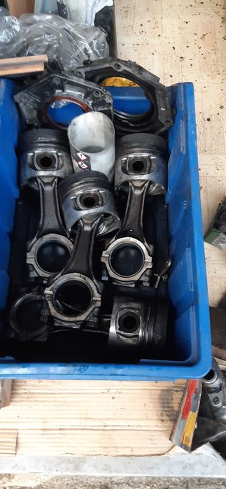 Двигател за Ивеко Дейли 35-8 с четири подгревни свещи на части