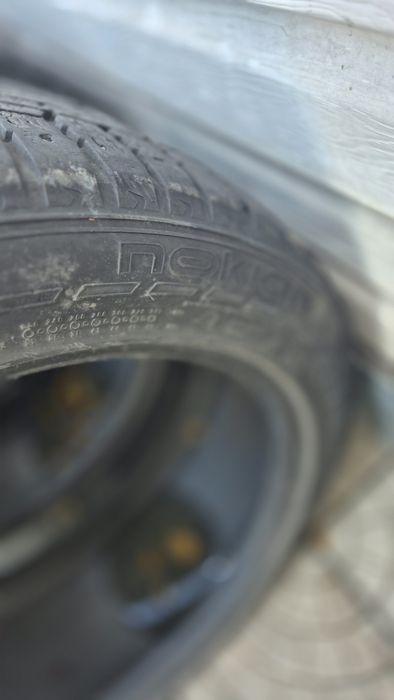 Шины зимние 265/45/21