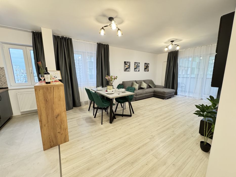 BV Luxury Cazare Apartamente 1-2-3 C Regim Hotelier - Coresi Mall