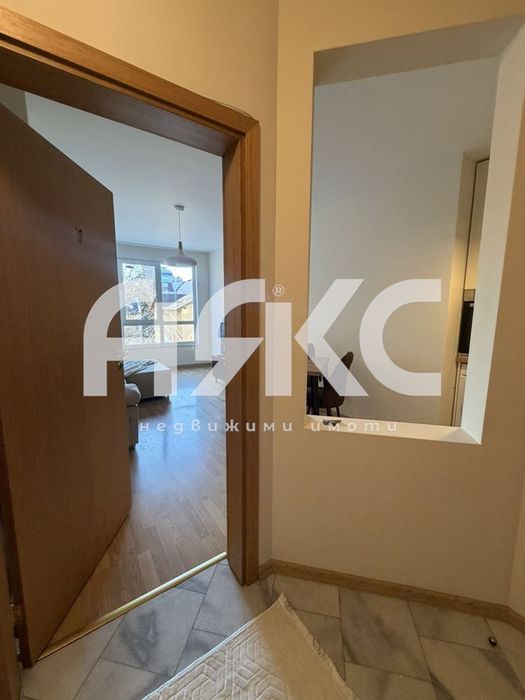 Дава се под наем Двустаен апартамент в София, Център - 60 кв.м за 747.66 € - Снимка #8