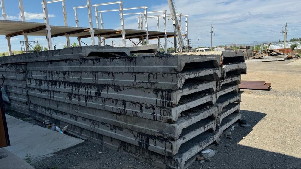 Продам плиты П-образные