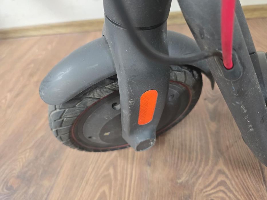 Trotineta electrica Navee V40i, Autonomie 40 Km, 25 km/h, Negru, -P-