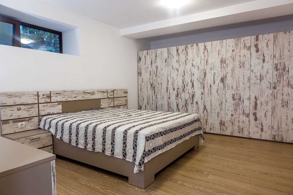 Продава се Етаж от къща в Пловдив, Младежки Хълм - 180 кв.м за 6 €/кв.м - Снимка #13