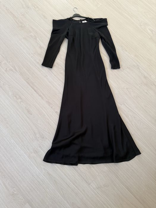 Платья I AM Different