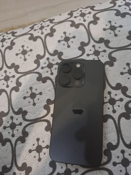 iphone 15 про4000