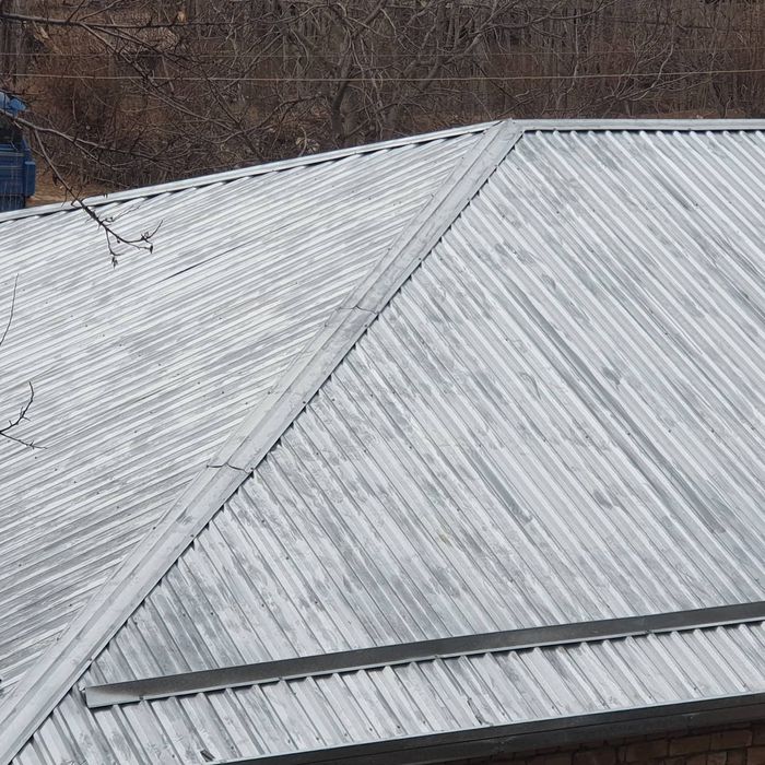 Tom yopamiz profnastil, metalocherepisa, shifer