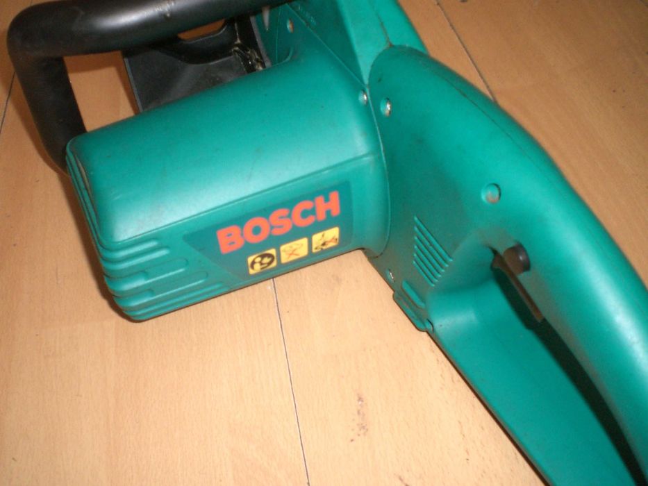 BOSCH ел резачка за дърва мадеин германия