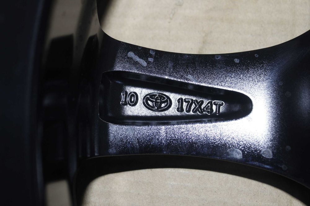 Резервна гума (патерица) 17" Toyota RAV4