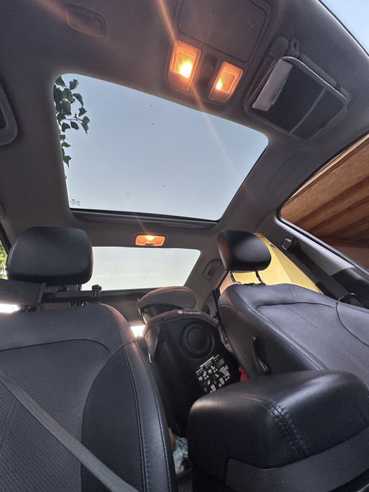Hyundai ix35 4x4 • 2012 • Diesel • Full dotări•accept si varianta de schimb