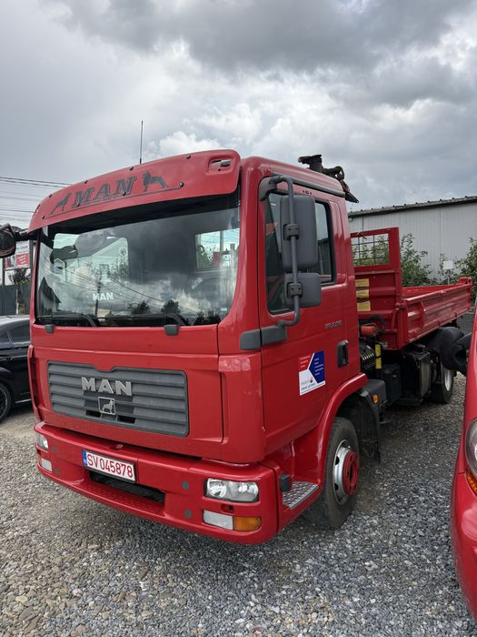 Vand MAN basculabil cu macara