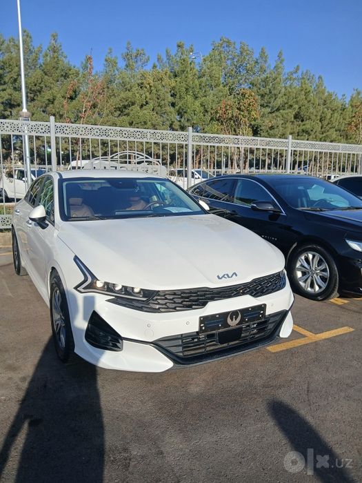 Kia K5. 2022 йил.