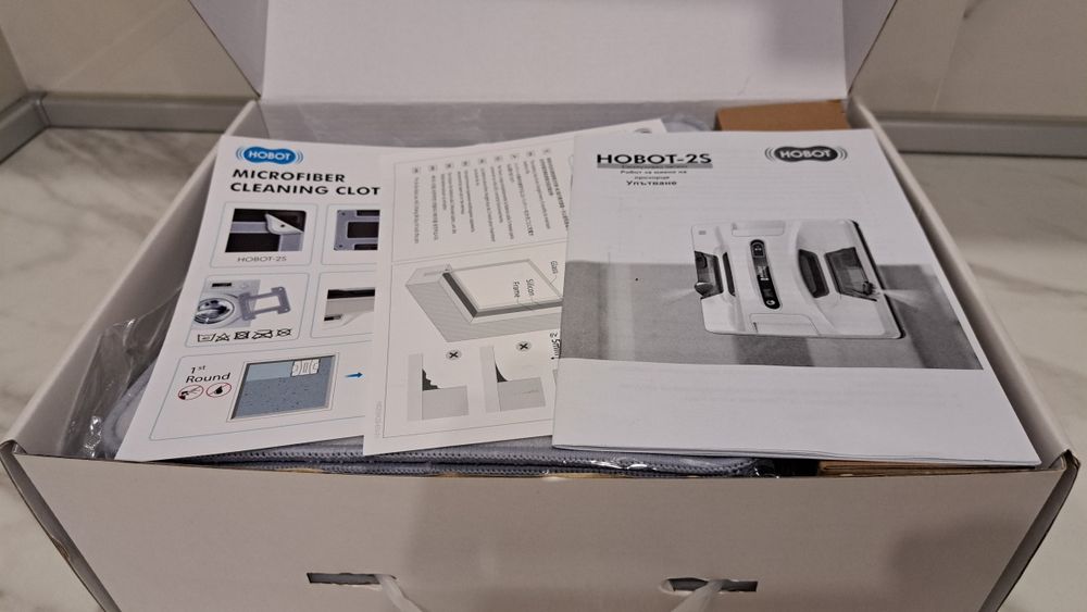 Робат за миене на прозорци HOBOT 2S