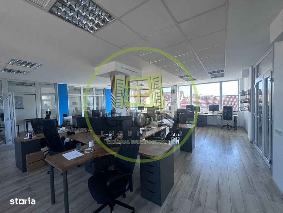 Cladire de birouri de inchiriat | 625 mp utili | 2 etaje + mansarda |
