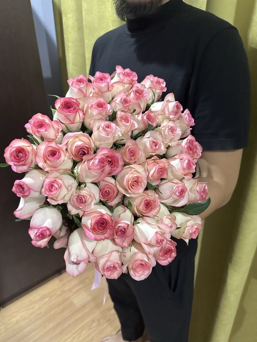 букет цветов 10к