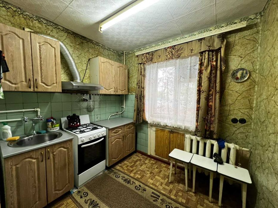 Продам 2-комнатную квартиру