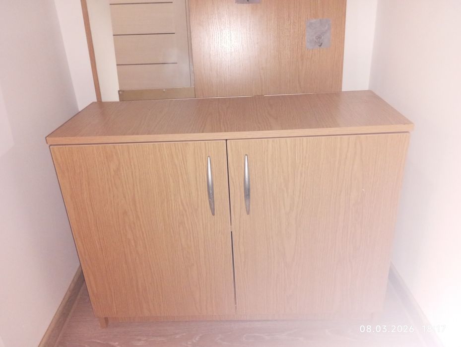 Прихожая с зеркалом