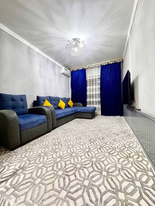 Продается 3 комнатная квартира 10 мкр 3 этаж