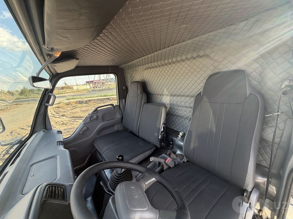 Isuzu NQR71PL фургон, 2019, 5 тонна, метан