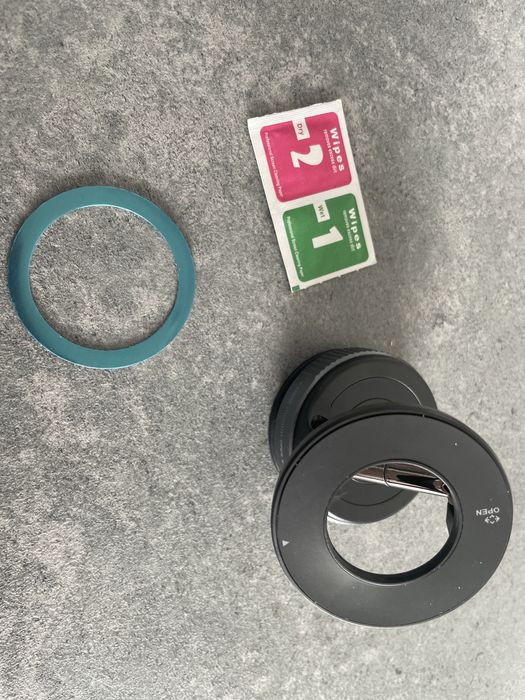 Suport magnetic Auto cu fixare Puternica , Rotatie 360