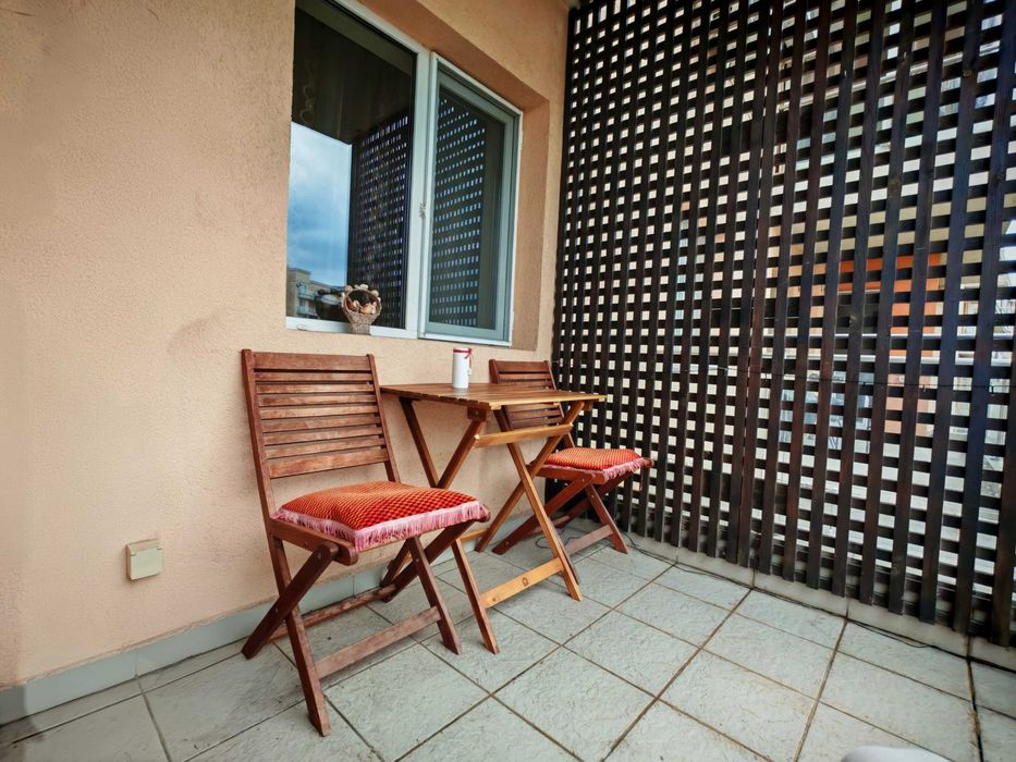 Închiriez apartament cu 2 camere zona Tătărași