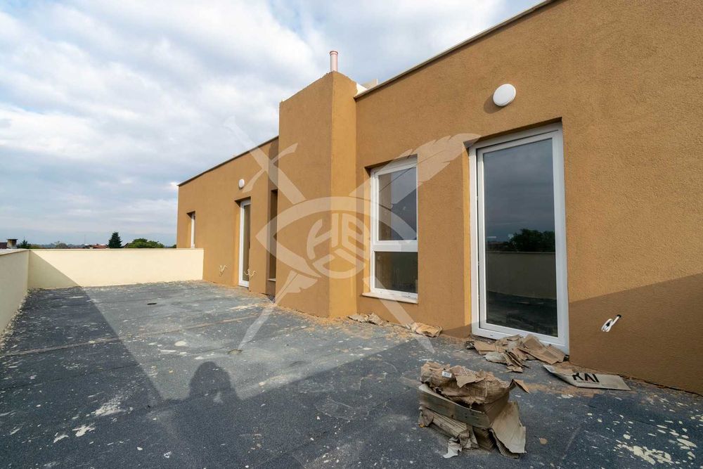 Продава се Мезонет в София, Враждебна - 130 кв.м за 2000 €/кв.м - Снимка #18