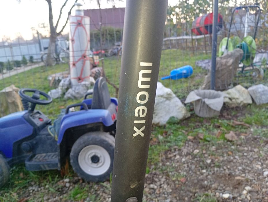Trotineta xiaomi 4 tanc