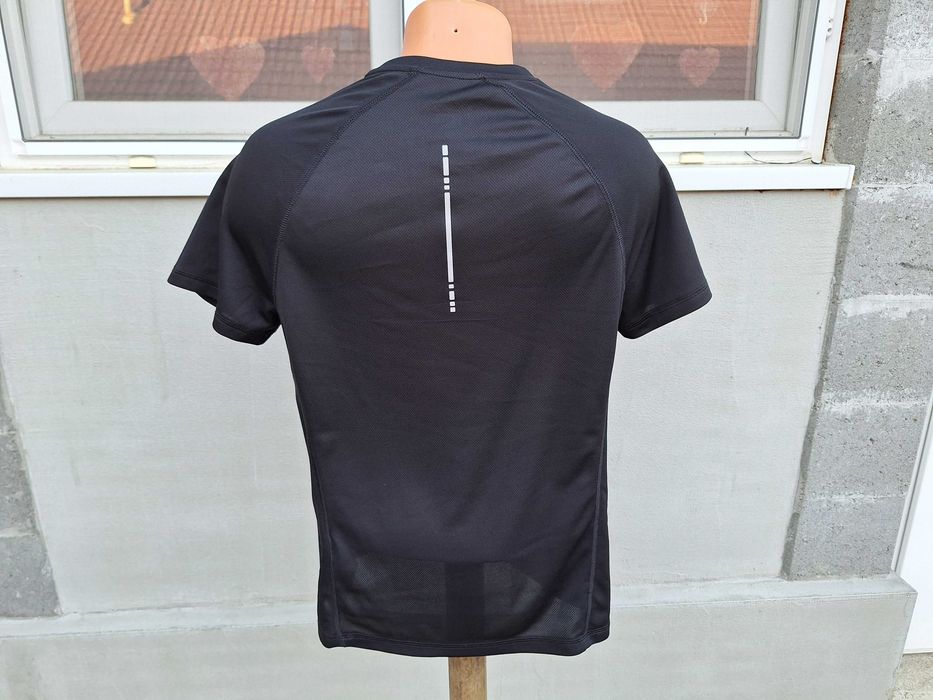 Asics Black | bust 104 cm | tricou barbat mar. 50 - 52 | S - M