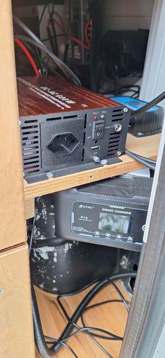 Рено Трафик КАТО НОВ 2.2 бензин