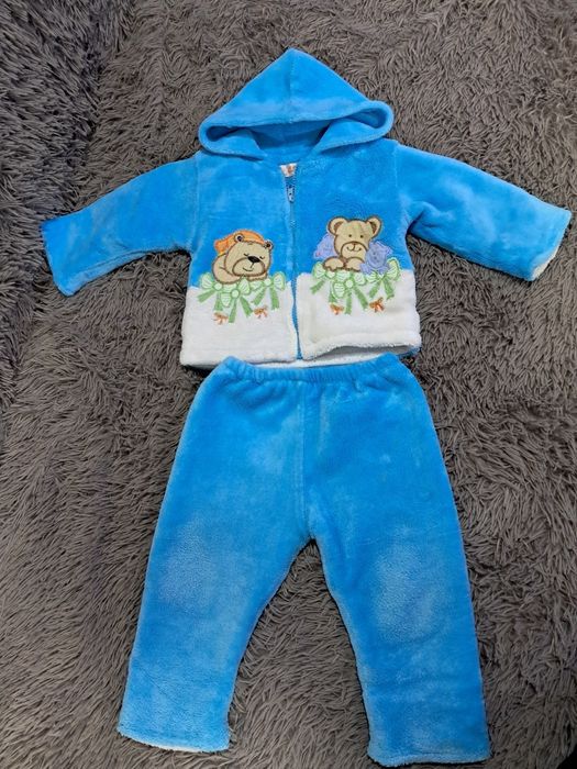 Костюмы на весну осень