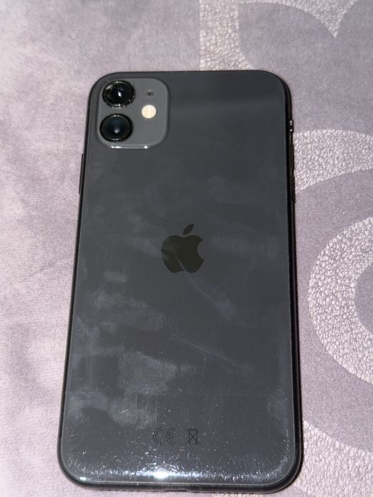 Продам Айфон 11 128гб