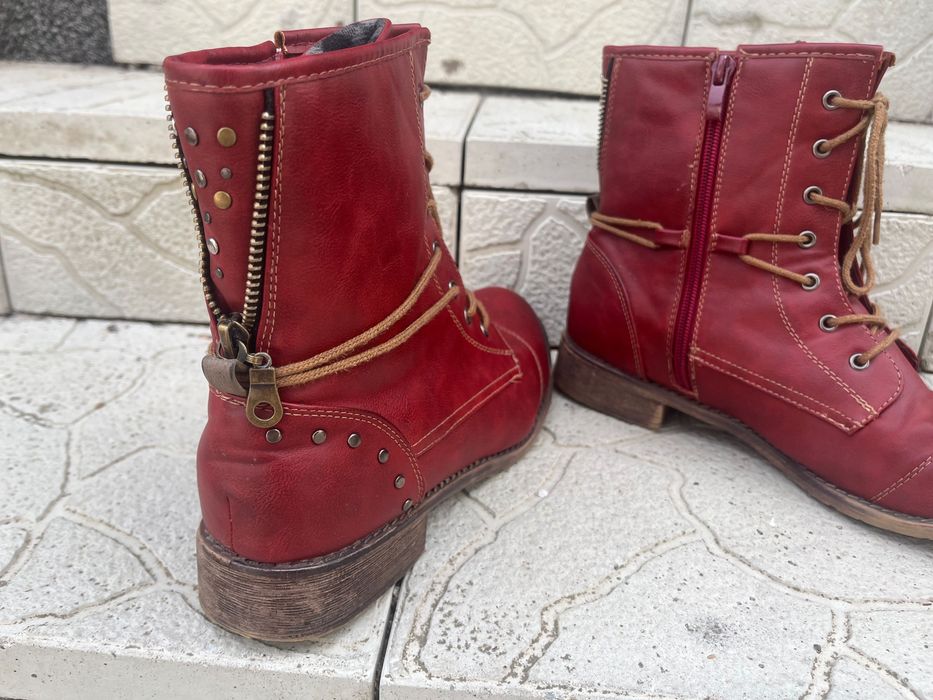 Дамски боти от естествена кожа