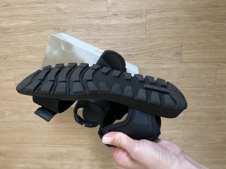 Сандали Prada новые