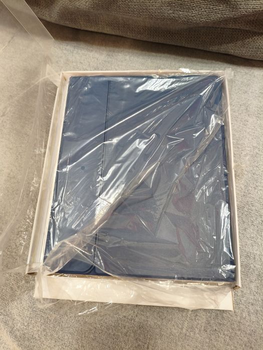 Husă MoKo cu tastatură pentru iPad Pro 13” (2024), Navy Blue